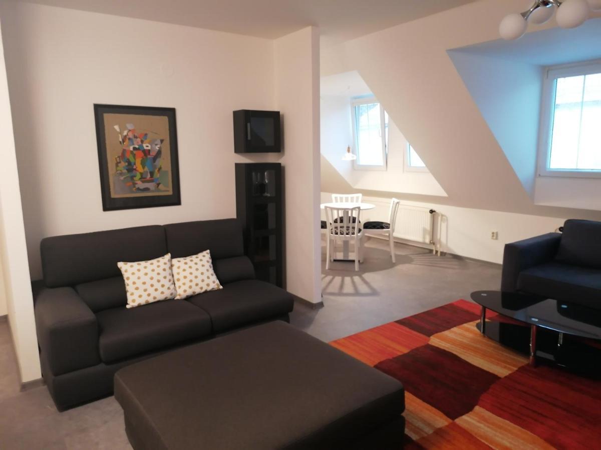 Апартаменты Apartman U Zoubku Литомишль Экстерьер фото
